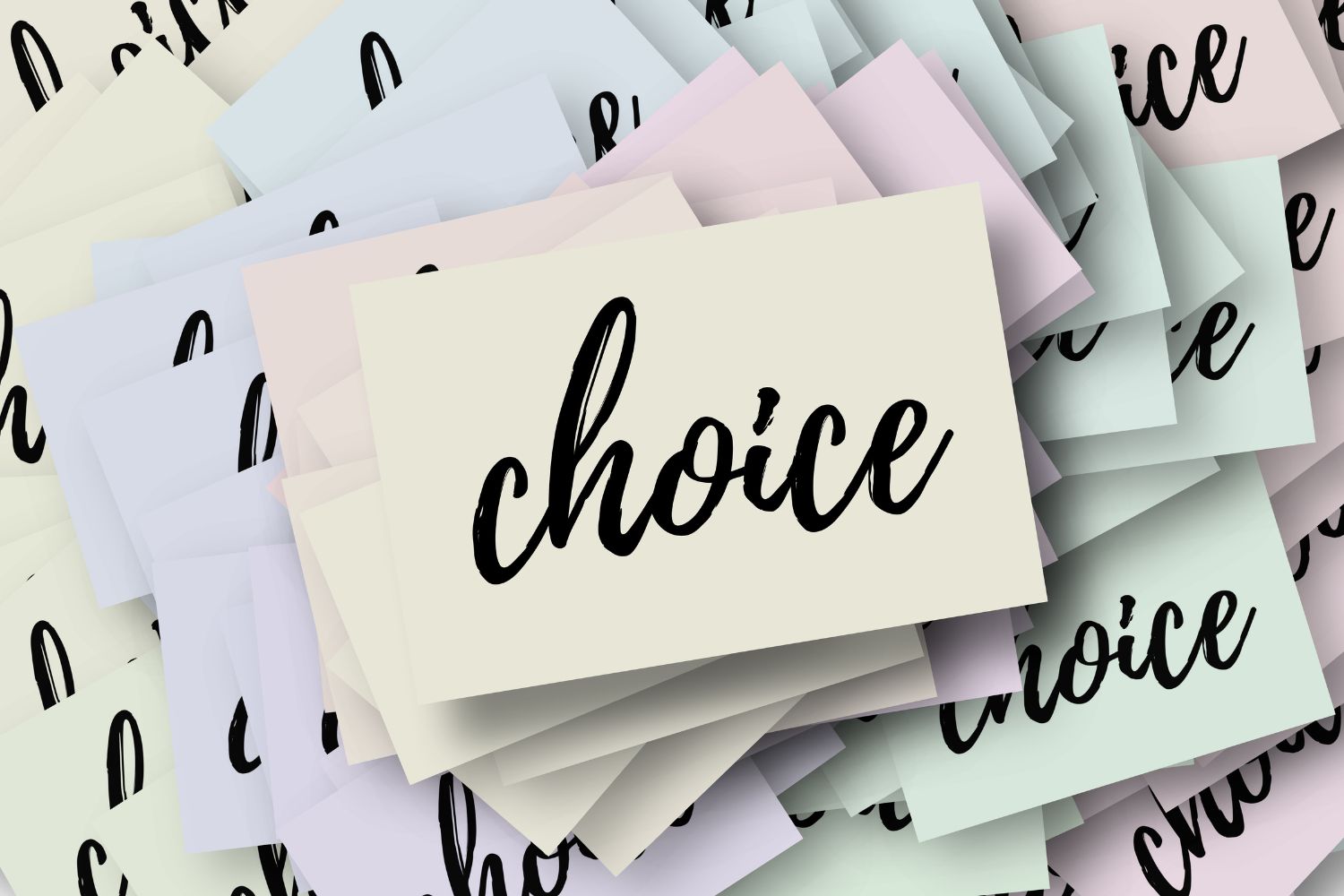 Le mot choice est ecrit sur plusieurs postits pour le suivi des symptômes de la ménopause